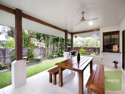 6 Barwin Court, Douglas