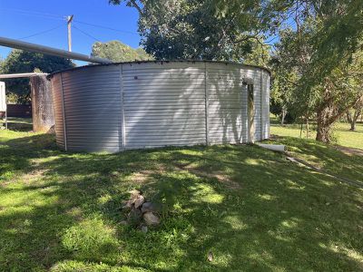 39 Burtons Road, Kingaroy