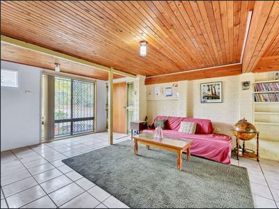 734 Browns Plains Road, Marsden