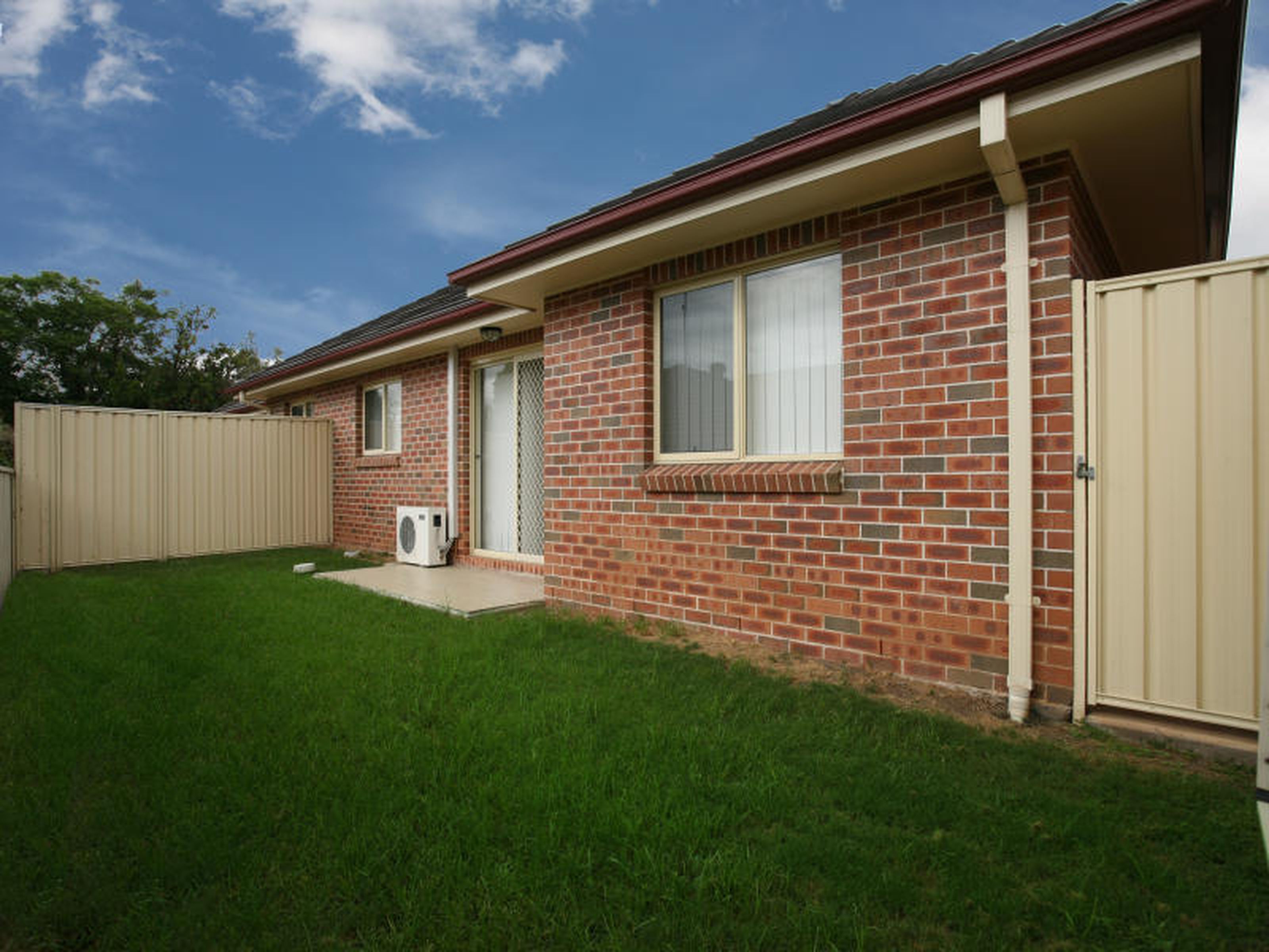 3 /  5, 9-13 Rawson Avenue,, PENRITH