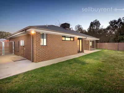 33 WHITELEY CIRCUIT, Baranduda