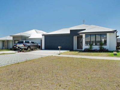 7 Persian Street, Eglinton