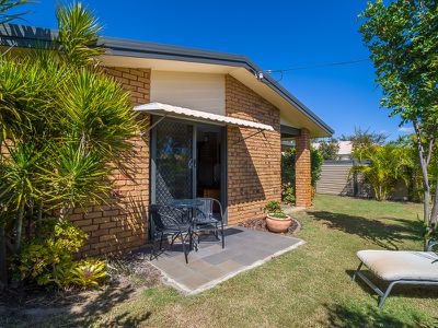 44 South Street, Urangan