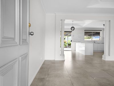 2 Saddington Avenue, Hoppers Crossing