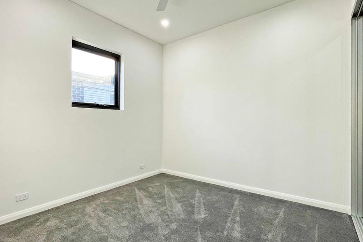37B Currawang Street, Concord West