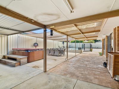 13 Kangaroo Paw Drive, Greenfields