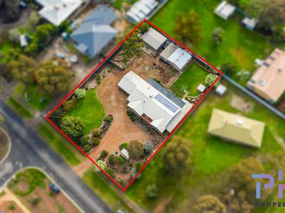 13 Hakea Road, Huntly