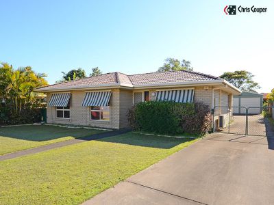 4 TWOLYN STREET, Urangan