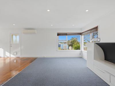4 Walkers Avenue, Newnham