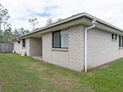 38 Honeywood Drive, Fernvale