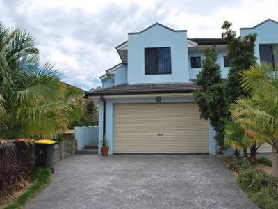 2 / 96 Glider Avenue, Blackbutt