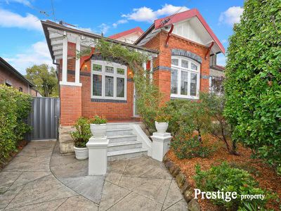 210 Wollongong Road, Arncliffe