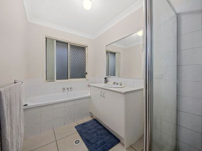 13 Pine Grove Drive, Crestmead