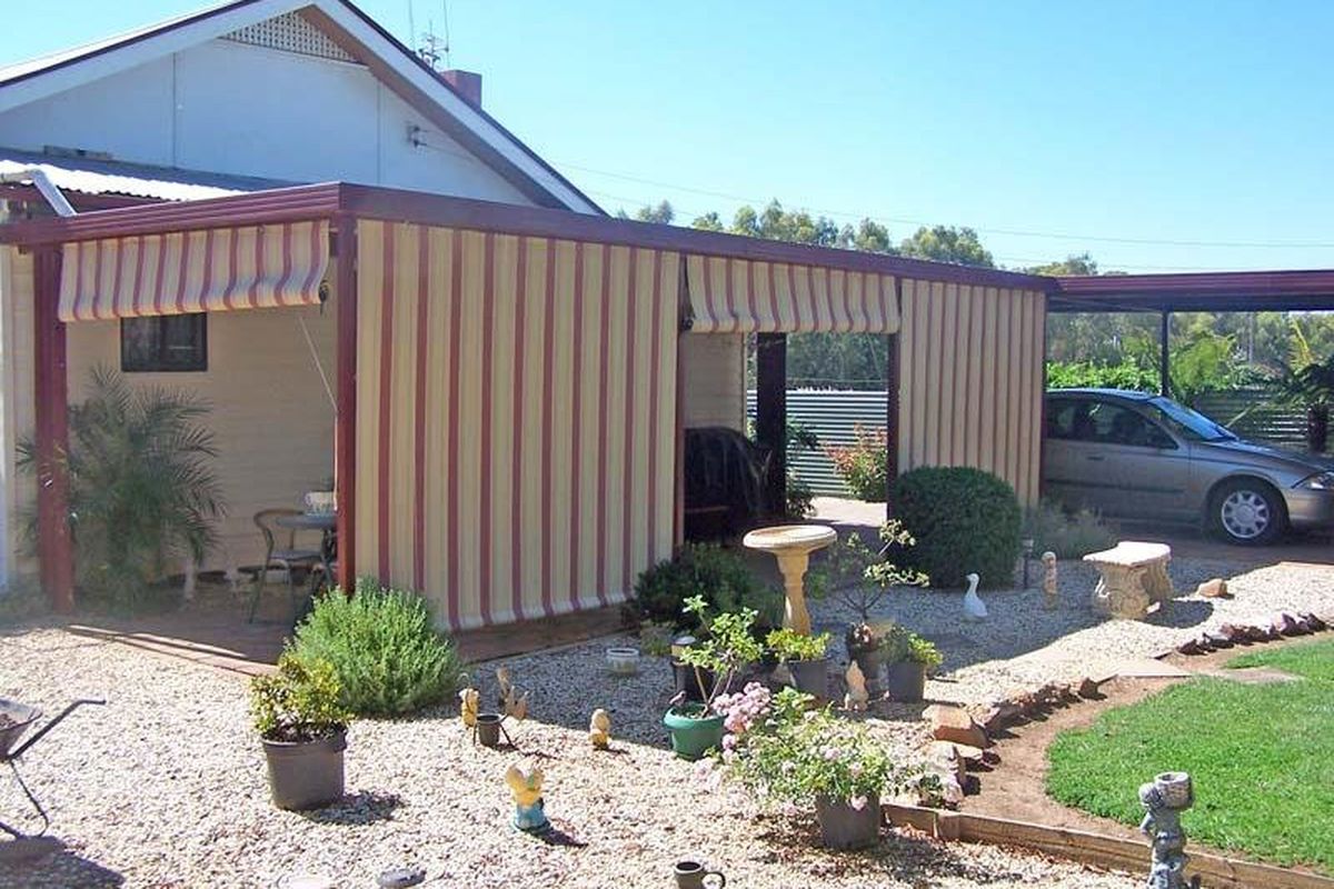 8 Shaw Road, Stanhope