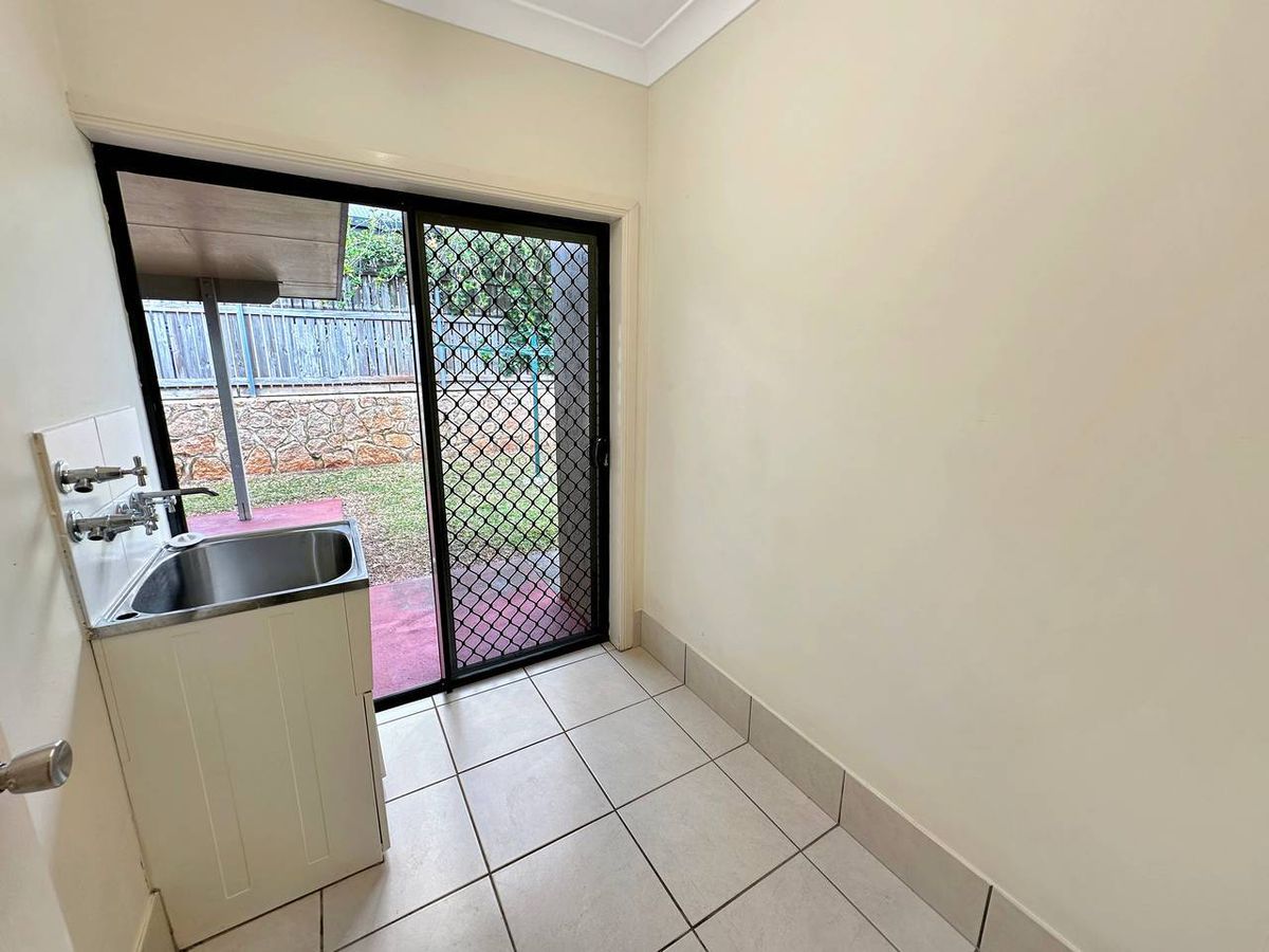 45B Tower Avenue, Atherton