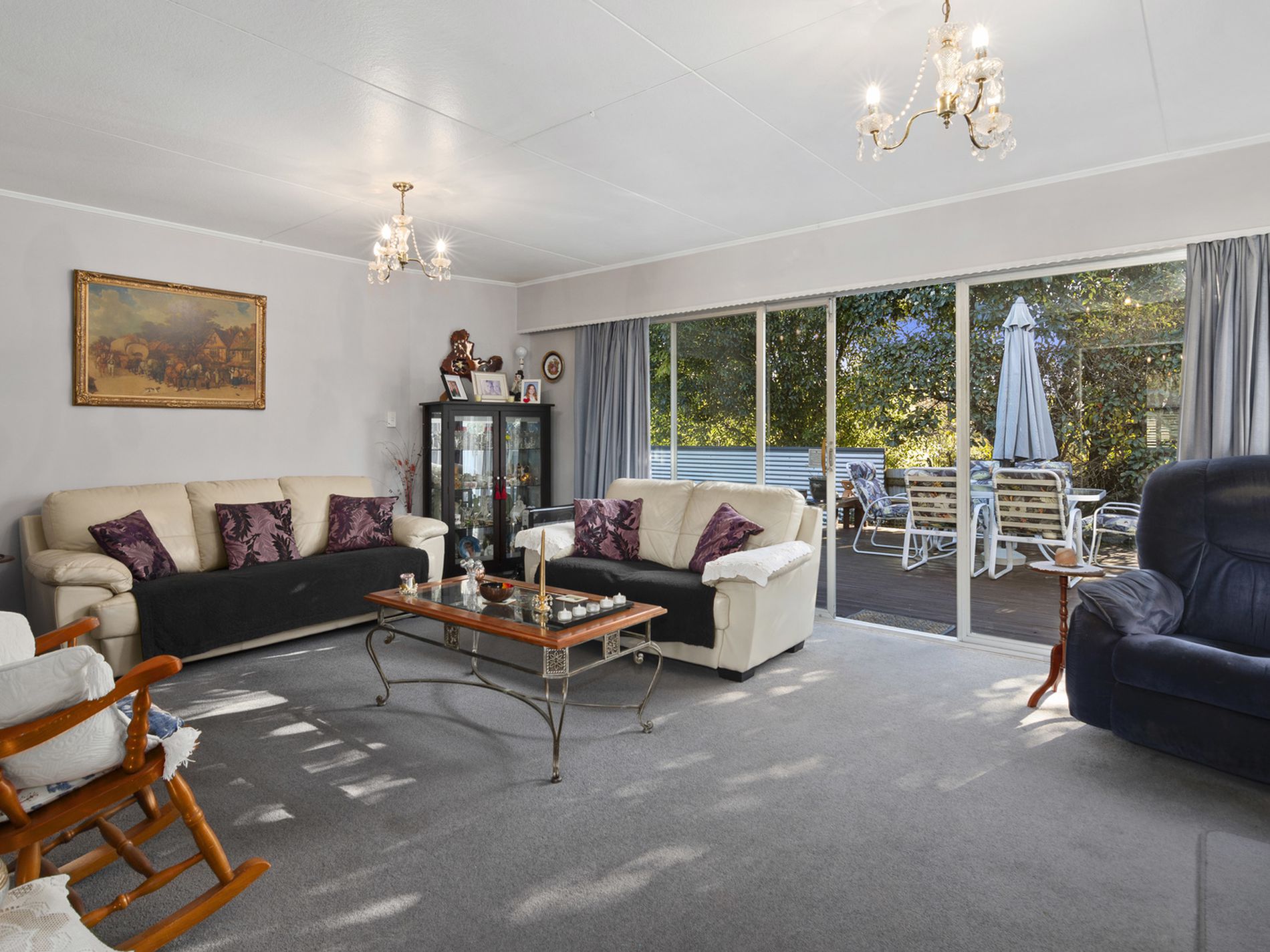 218 Ranzau Road, Hope Kat Campbell & Co. Real Estate