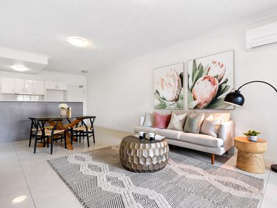 9 / 159 Clarence Road, Indooroopilly