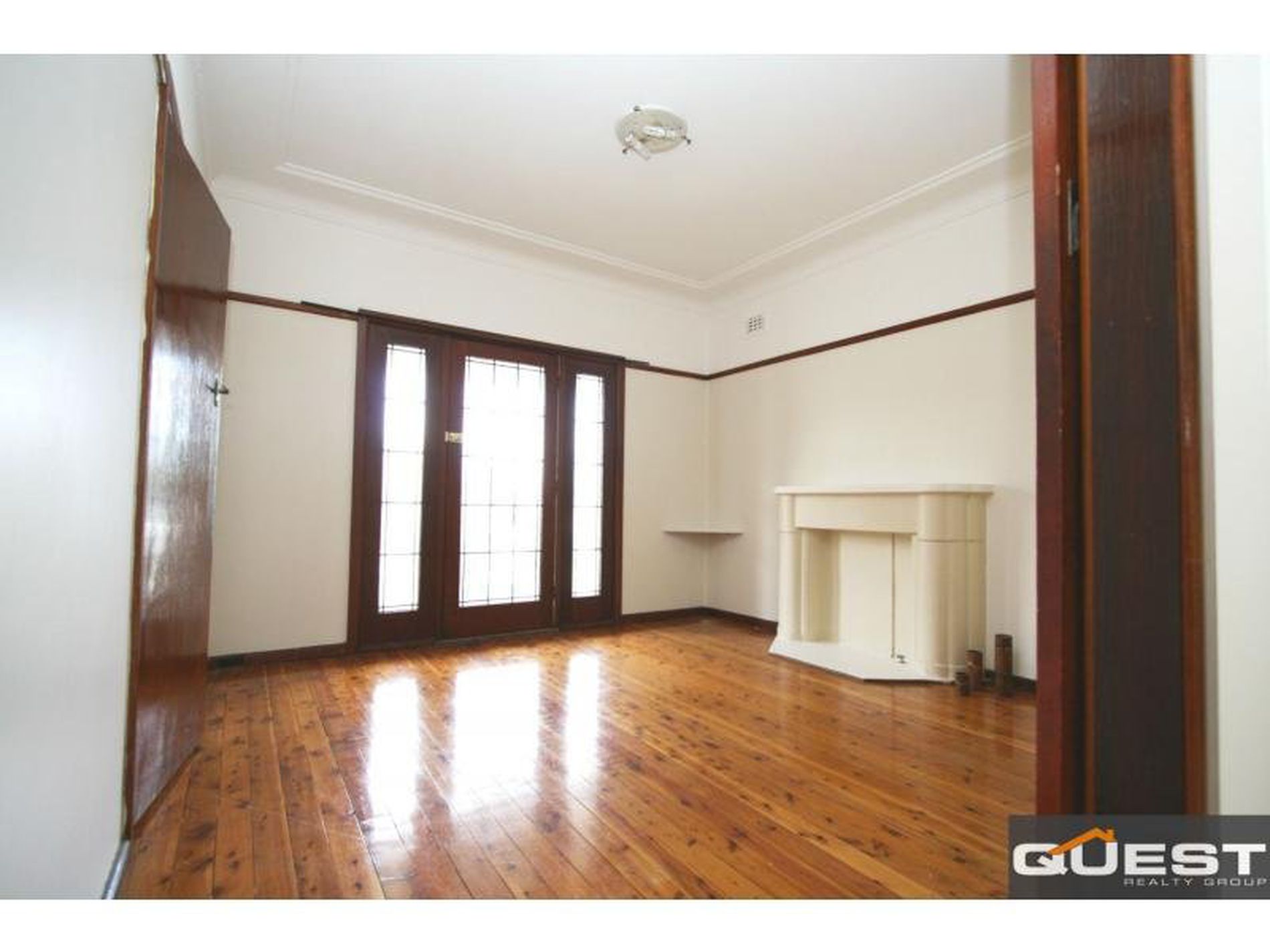 161 Old Kent Road, Greenacre