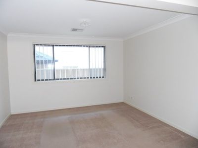 11 Rixon Street, Oran Park