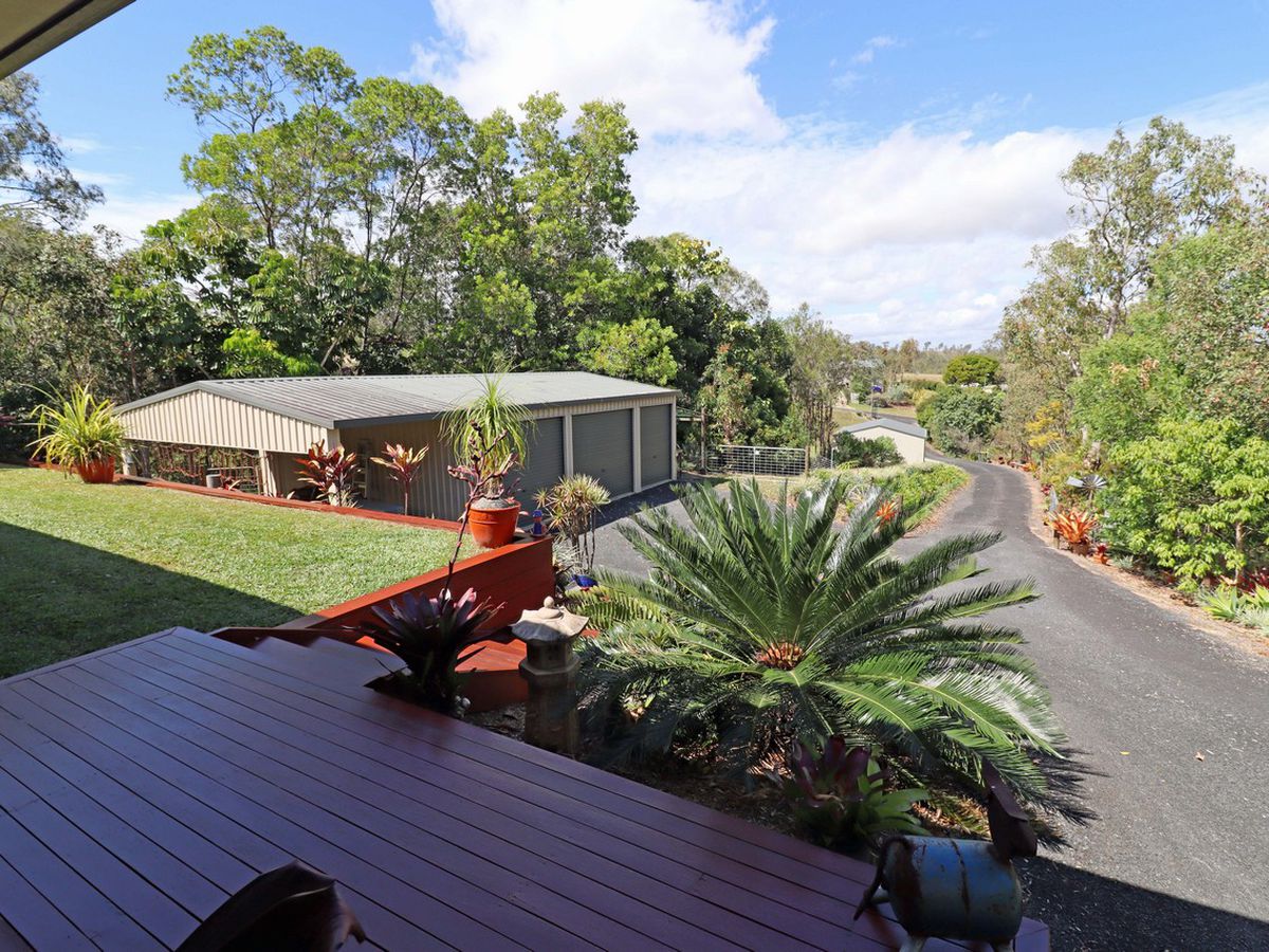 8 Eden Drive, Tinaroo