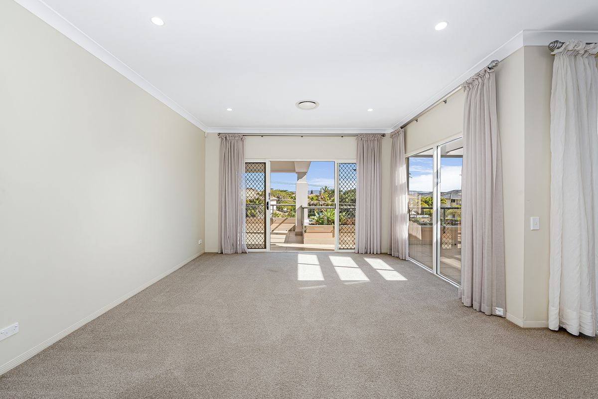 7 / 2367 Gold Coast Highway, Mermaid Beach