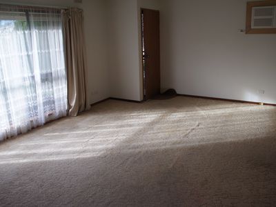 1 / 15 Pynsent Street, Horsham
