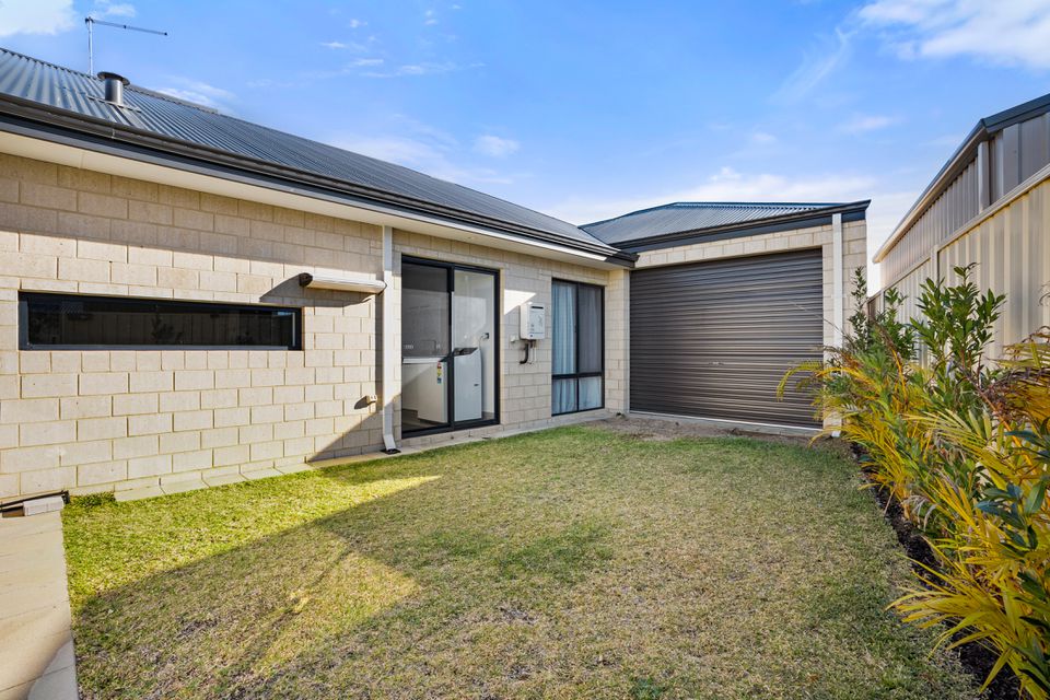 3 MIKADO RISE, Madora Bay