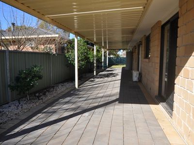 18 Page Avenue, Dubbo