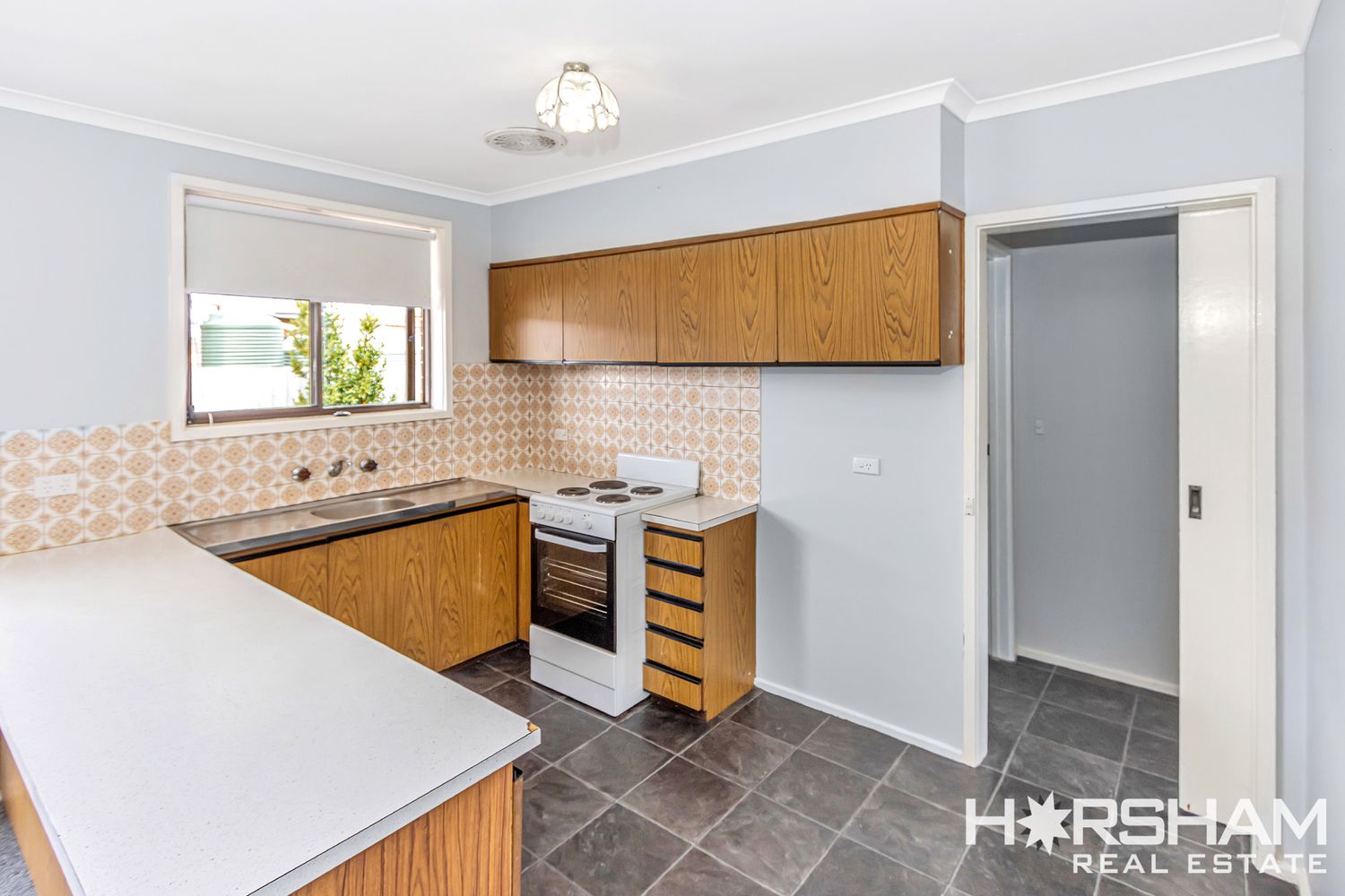 2 / 15 Schwarz Avenue, Horsham