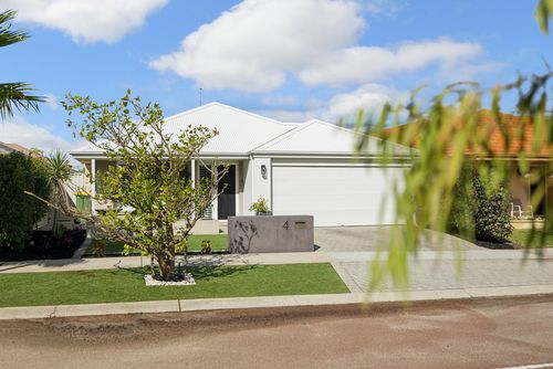 4 Fernhill Promenade, Harrisdale