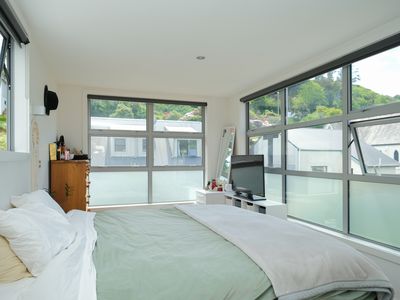 79 North Road, North East Valley