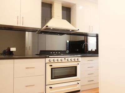 24 Benjamin Street, Parkville