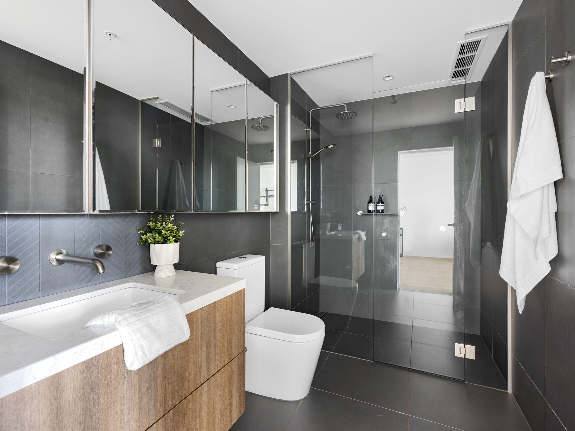 503 / 25 Windsor Terrace, Williamstown