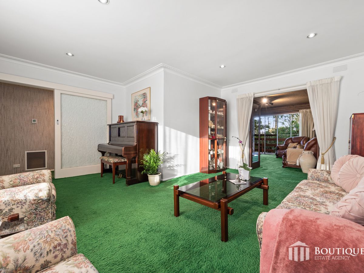 9 Hillside Avenue, Dandenong North