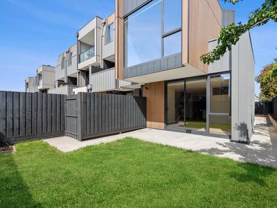 22 Metropol Lane, Geelong West