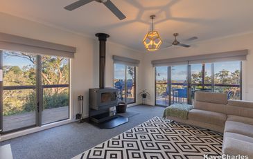 33 Vernon Road, Beaconsfield