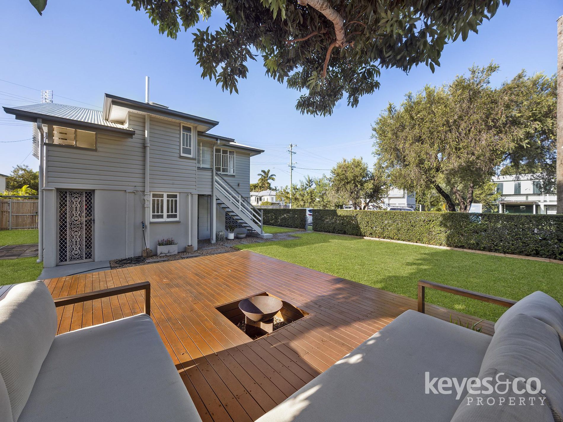 106 Tenth Avenue, Railway Estate