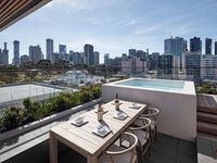 unit 102 / 150 Dudley Street, West Melbourne