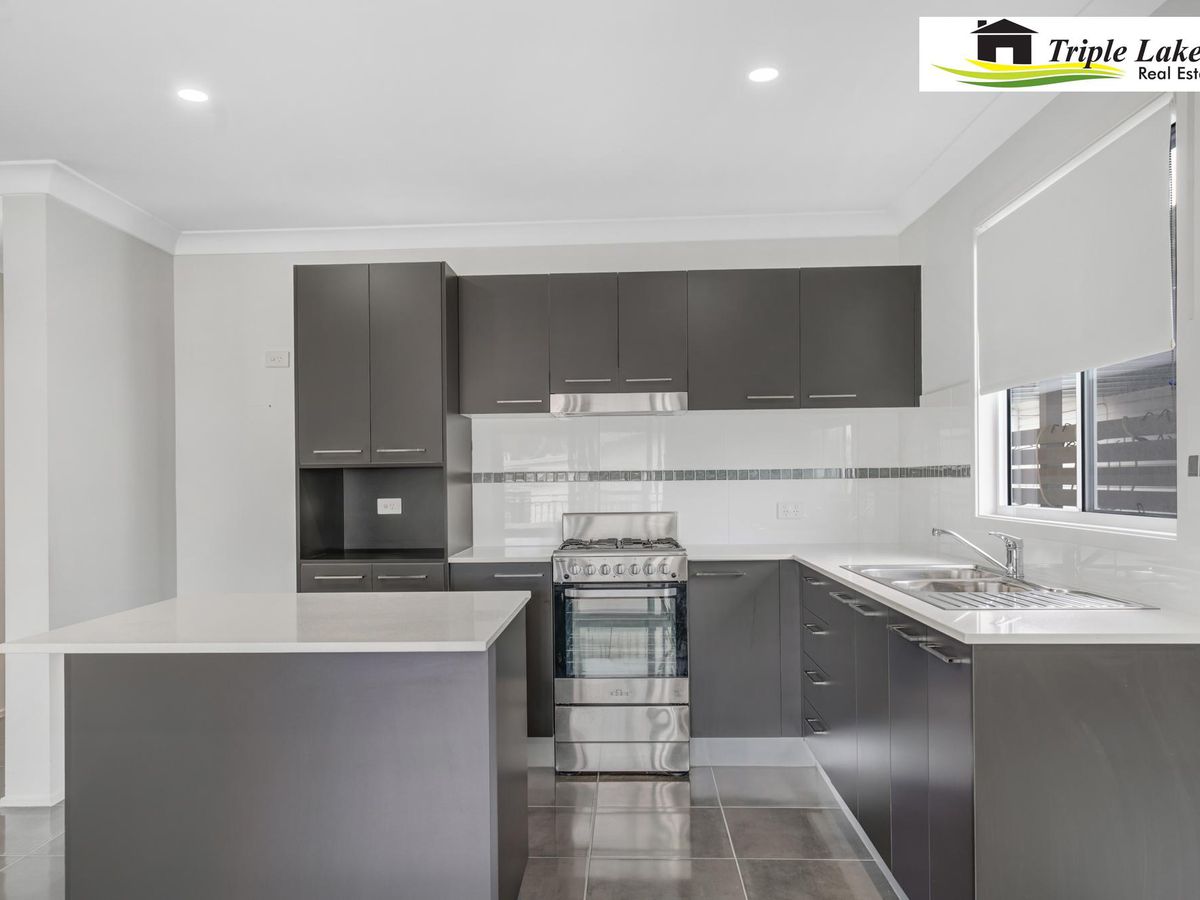 221 / 750 Pacific Highway, Lake Munmorah