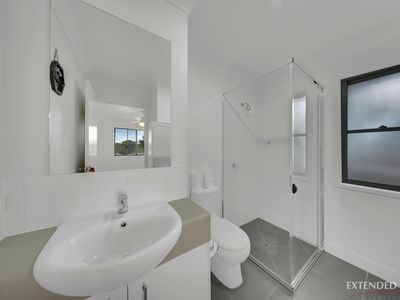 9 / 2 Beezley Street, Glen Eden