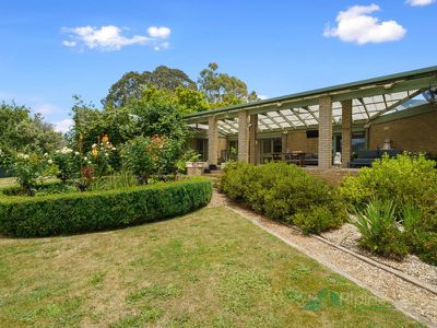17 Hores Lane, Tawonga