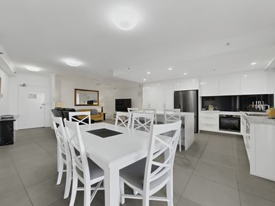 70 / 29-39 Woodroffe Ave, Main Beach