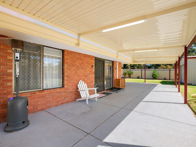 2 Majestic Court, Thornlie
