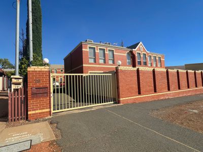2 / 29 Egan Street, Kalgoorlie