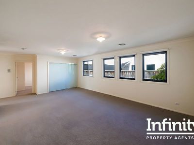 30 San Giorgio Circuit, Castle Hill