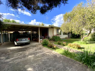 9 Parkes Street, Forbes