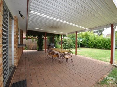 33 Hazelwood Drive, Dubbo