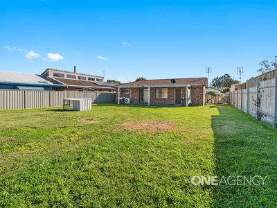 8 Glenholme Way, Culburra Beach