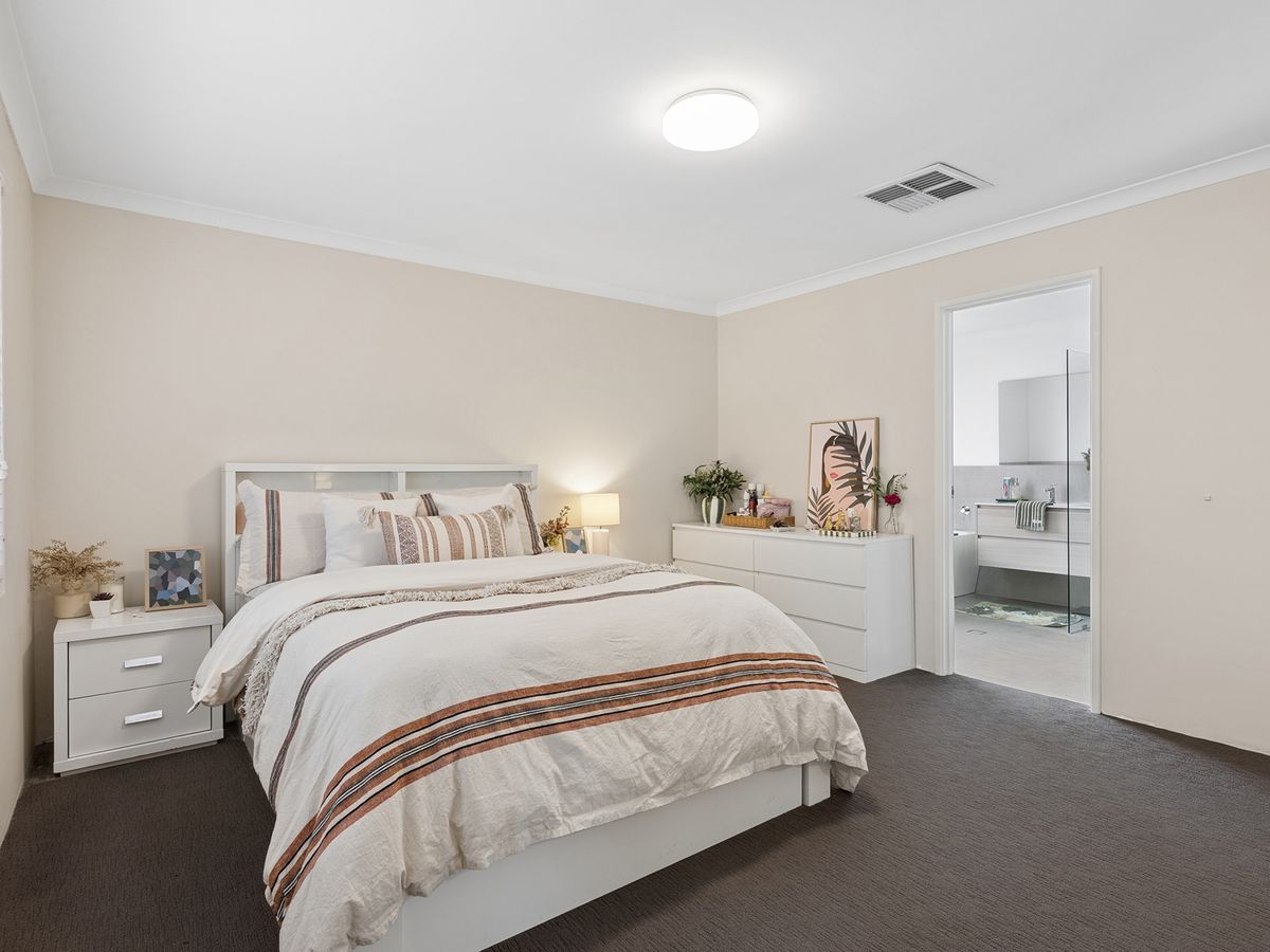 46 Lyall Street, Redcliffe