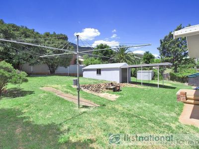 6 Varley Avenue, Tamworth